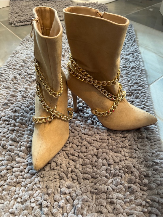 Source Unknown Shoes - Source Unknown Tan Pointed-Toe Stiletto Booties with Gold Chain